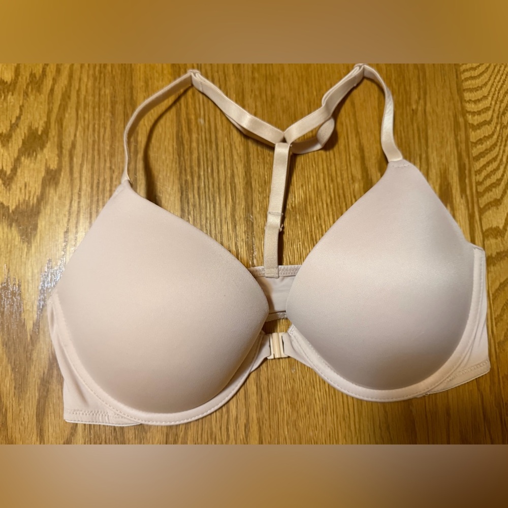 Victoria's Secret PINK Wear Everywhere Pushup Bra Size 34C Front Clasp T Strap